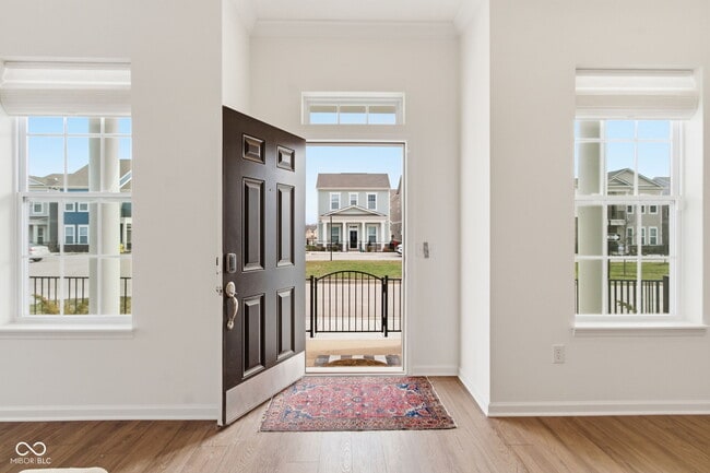 Building Photo - 776 Templeton Dr