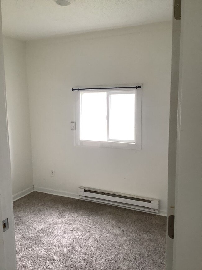 Building Photo - 500 C Avenue