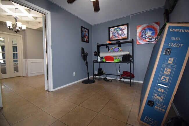 Building Photo - 2208 Carla Marie Way