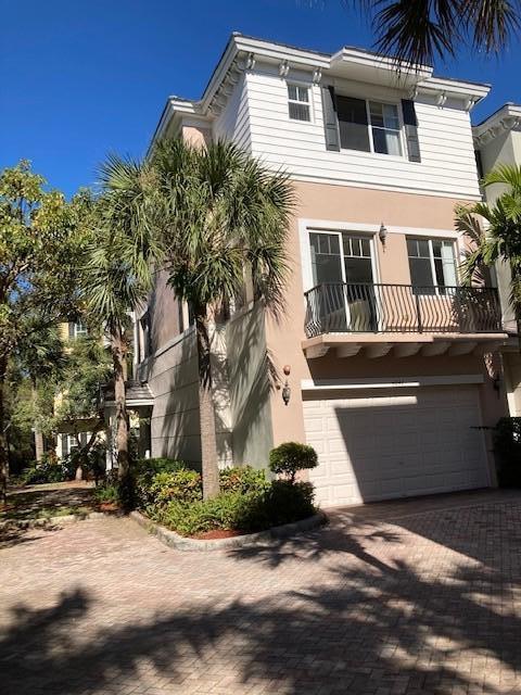 Foto principal - 3847 NW 5th Terrace