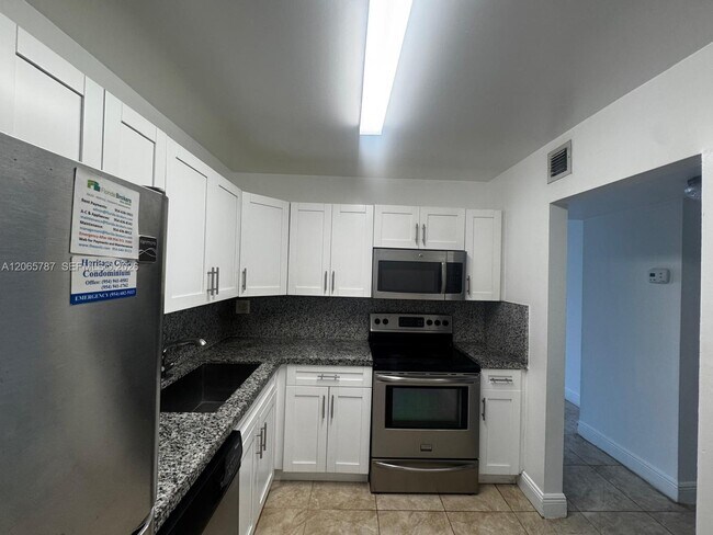 Foto del edificio - 4334 NW 9th Ave
