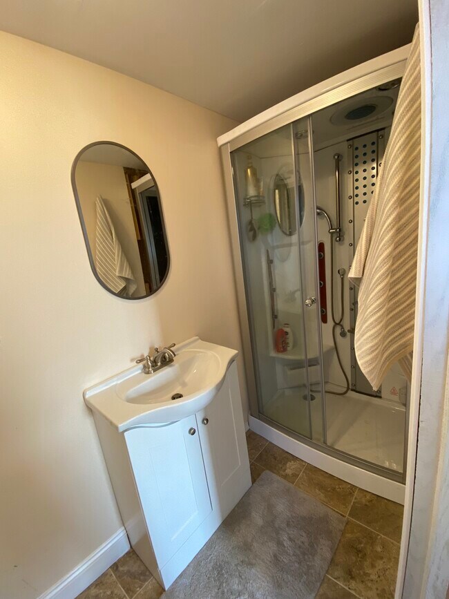 380 Salmon Brook St, Granby, CT 06035 House Rental in Granby, CT