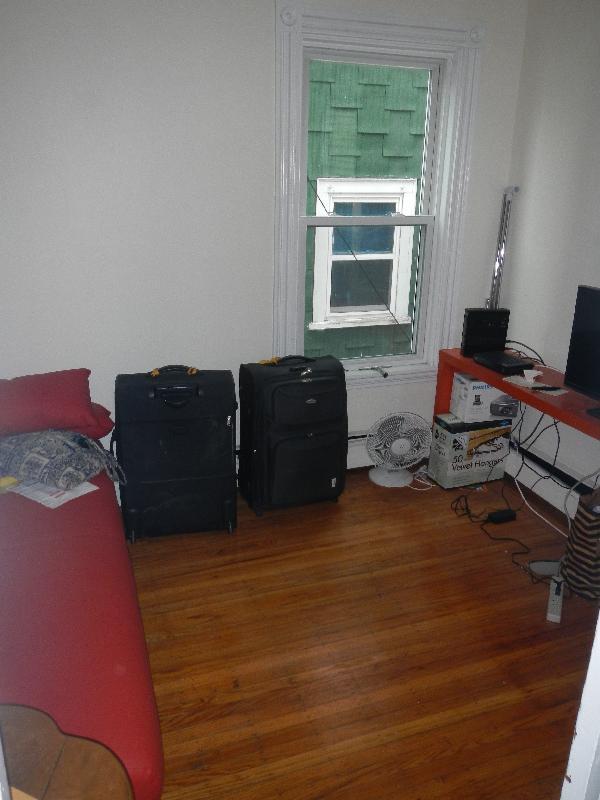 Foto del edificio - 80 Hillside St