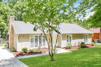 Building Photo - 3816 Waynoka Dr