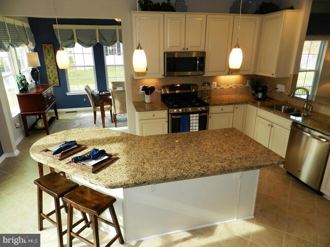 Building Photo - 100 Sawtooth Drive