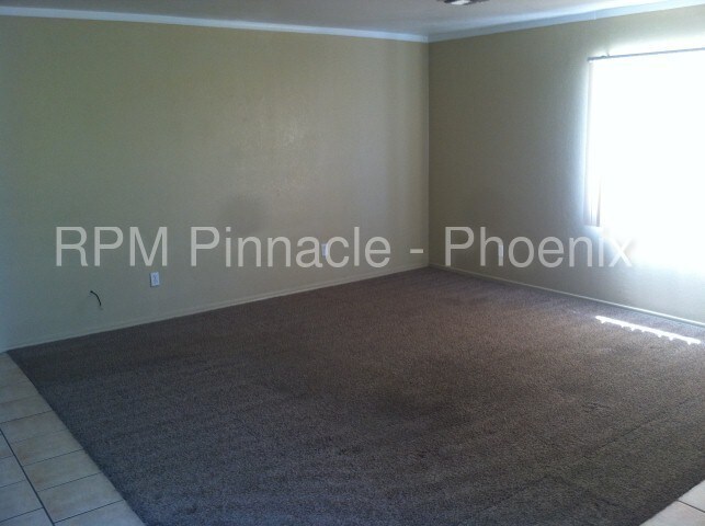 Building Photo - 1220 W Ironwood Dr