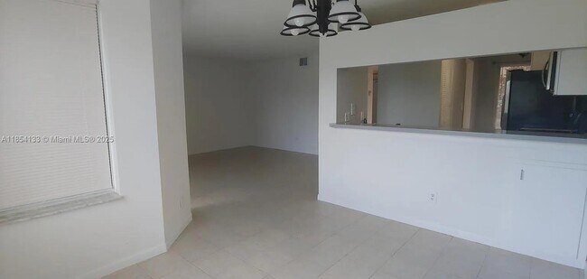 Foto del edificio - 1069 Coral Club Dr
