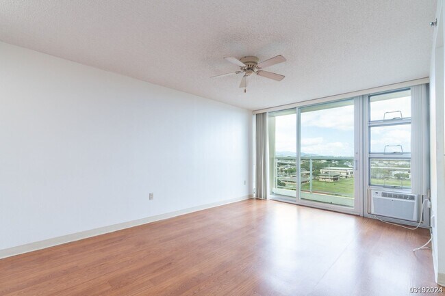 Building Photo - PLANTATION TOWN APTS 2BR/1BA/1PKG CONDOMINIUM