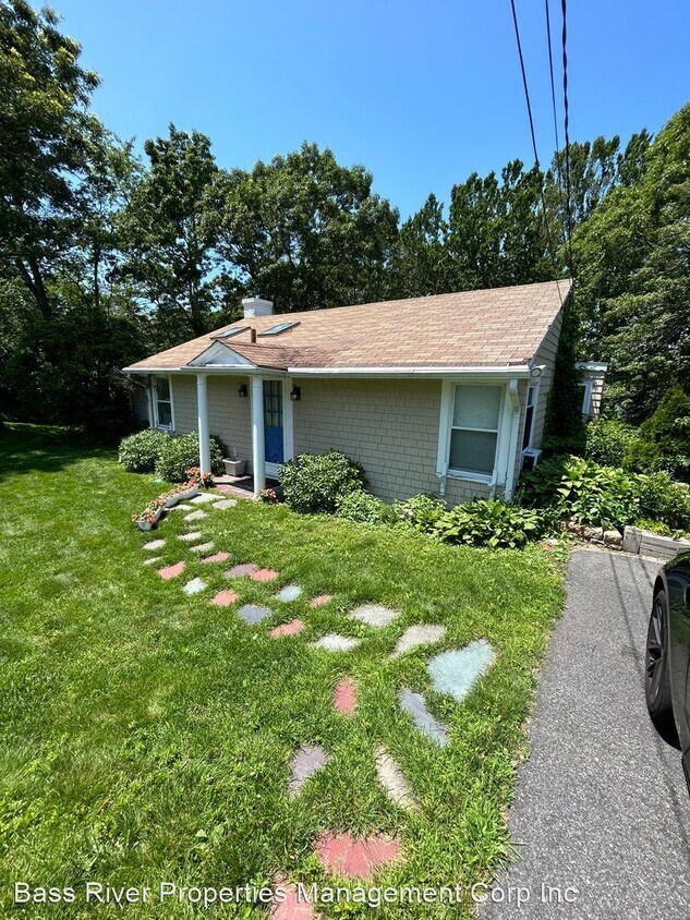 Primary Photo - 3 br, 2 bath House - 50 Conners Road