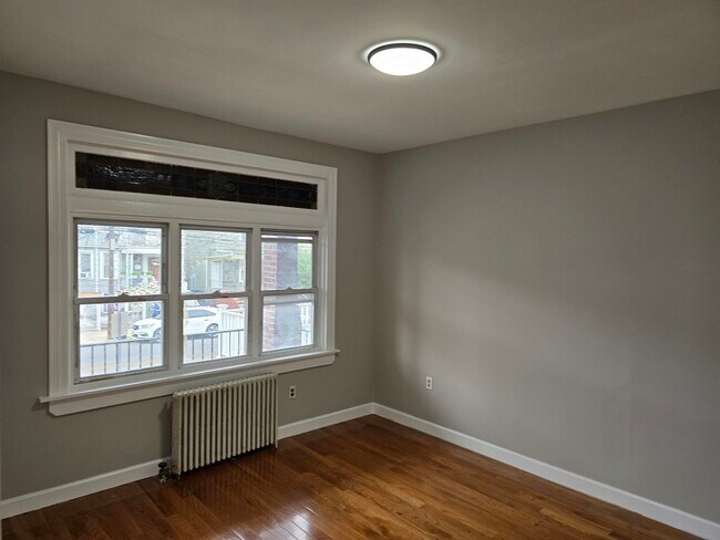 Building Photo - 222 Danforth Ave