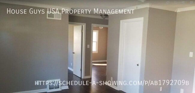 Foto del edificio - 10621 E 56th St