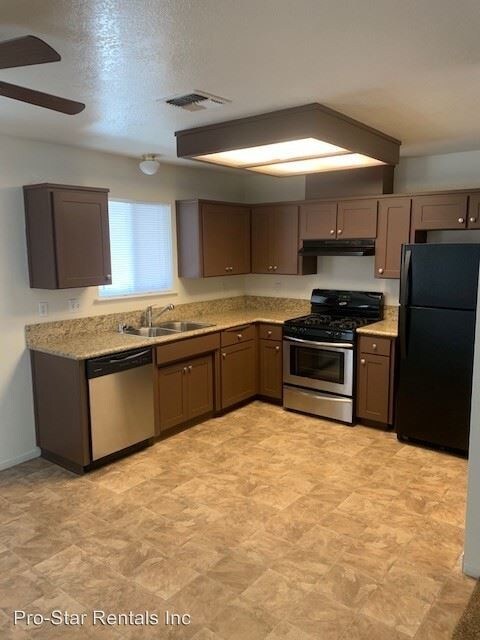 Foto del edificio - 2 br, 1 bath House - 920 Brown Street