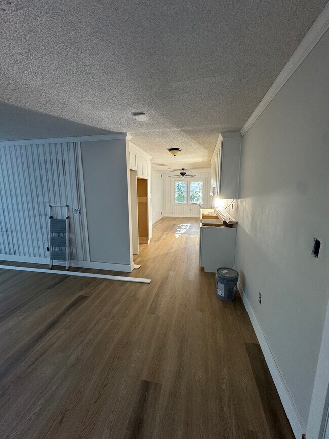 Foto del edificio - 5034 Victoria Ave