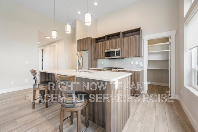 Building Photo - 3894 W Crossley Dr