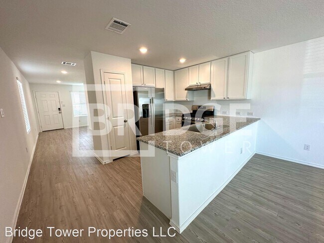Building Photo - 4 br, 2 bath House - 2416 Lake Hills