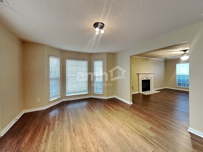 Foto del edificio - 15464 Stone Hollow Dr