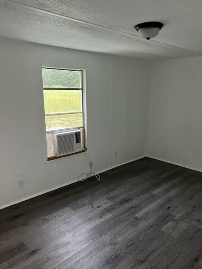 Foto del edificio - 3737 MS-301