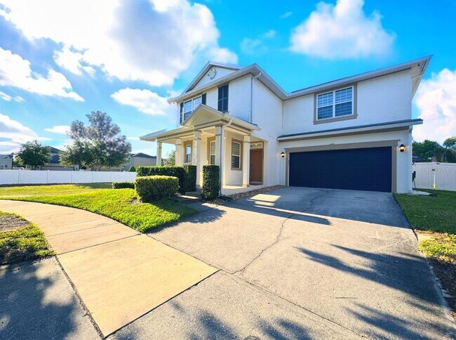 Building Photo - 12993 Emersondale Ave