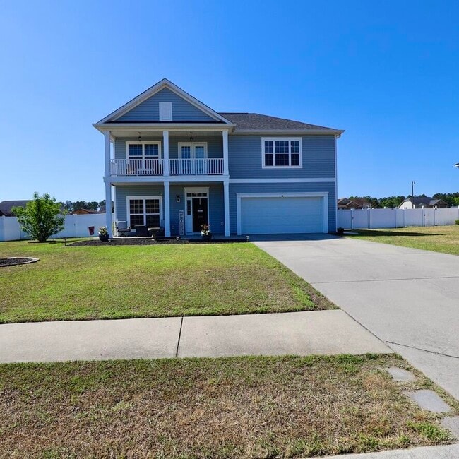 Building Photo - 3260 Matthews Dr