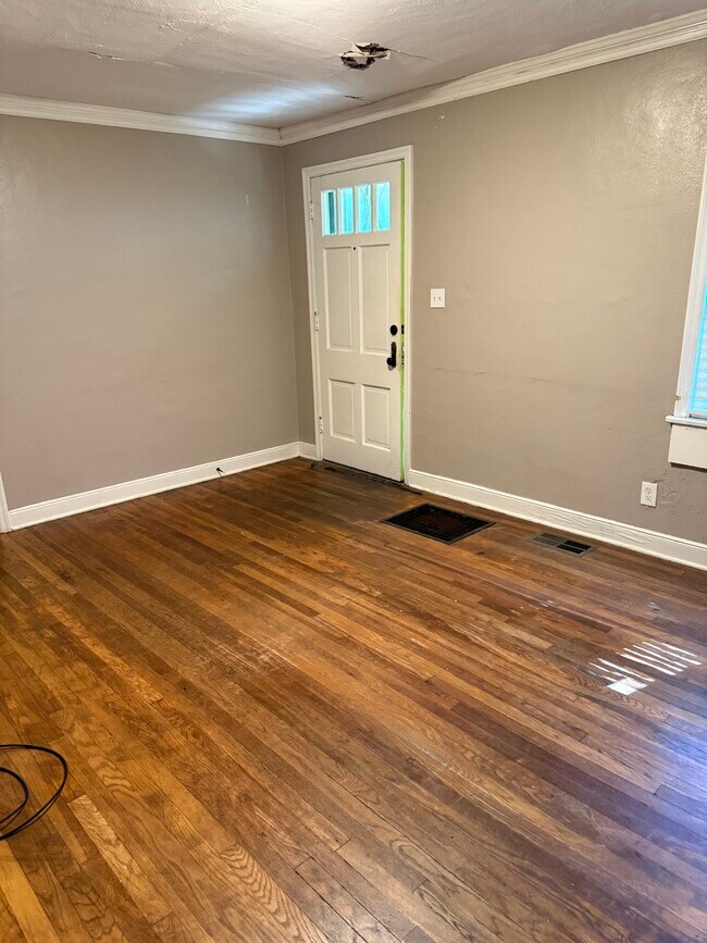 Foto del edificio - 2020 Courtland Pl