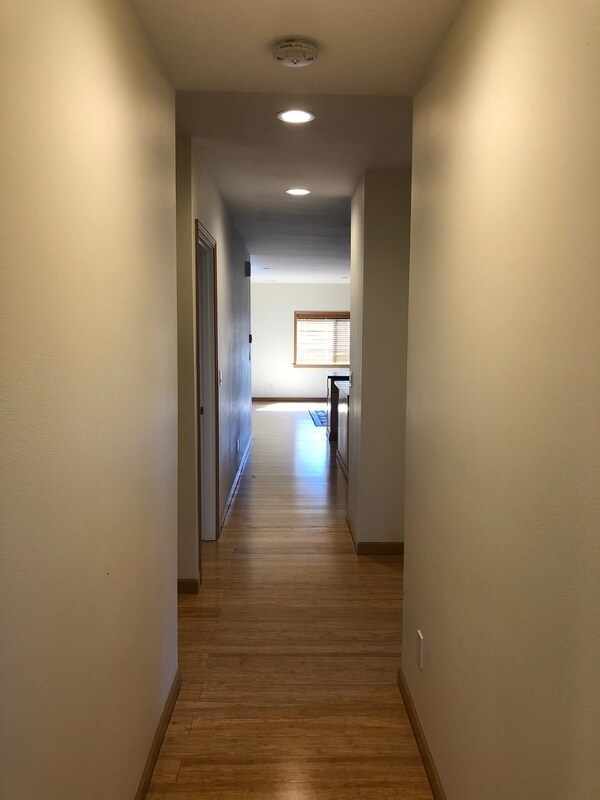 Foto del edificio - 7447 Corliss Ave N