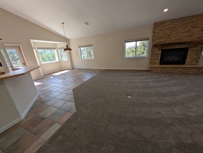 Building Photo - 5995 Burgess Rd