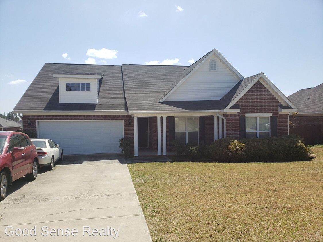 Primary Photo - 4 br, 2.5 bath House - 4530 Logans Way
