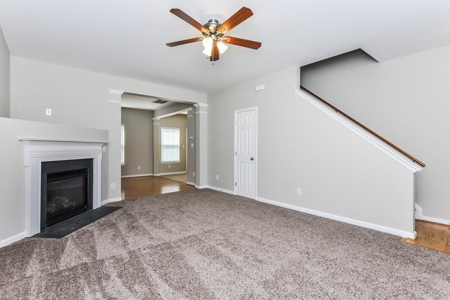 Building Photo - 3629 Pinkham Way