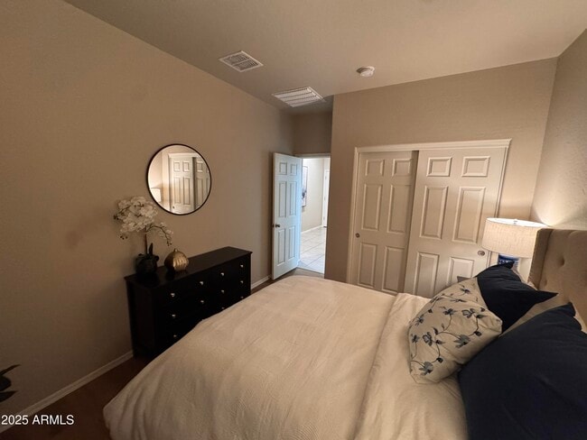 Building Photo - 4065 W Ardmore Rd