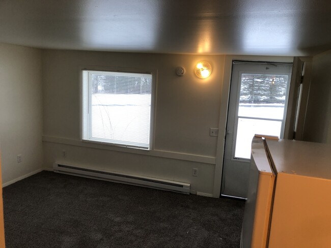 Unit #7 - living room - 2277 W Wing Rd