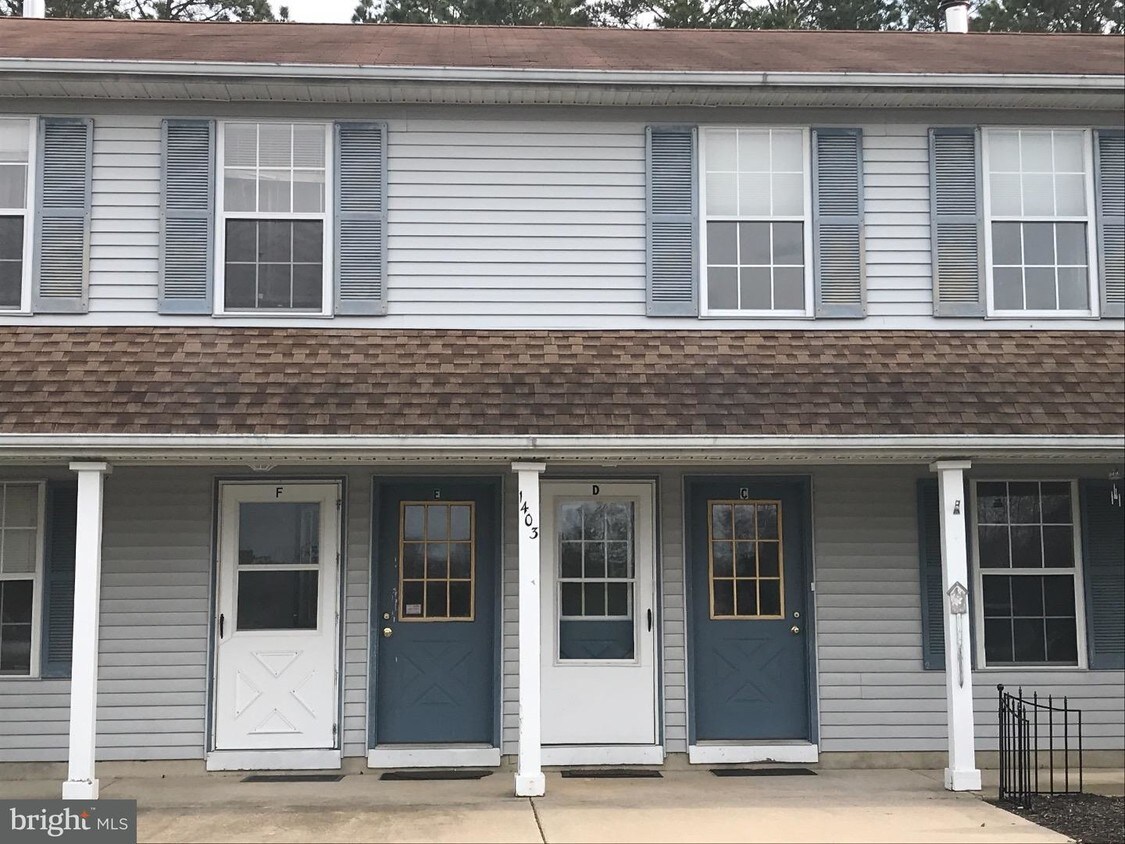 Primary Photo - 1403 Junction Rd