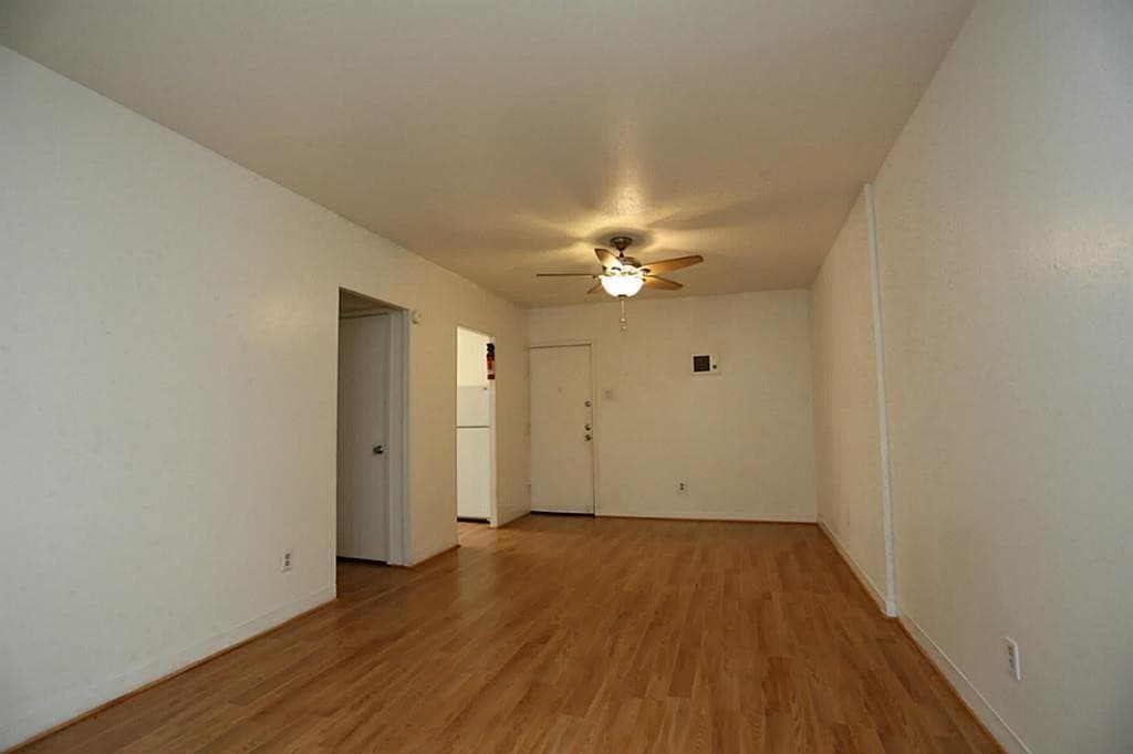 Primary Photo - 5611 Jackson St