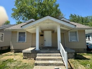 Building Photo - 948 N Bradley Ave