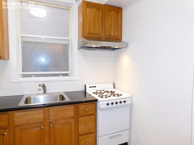 Building Photo - Rentals In SF / Lovely one bedroom APT! VIDEO