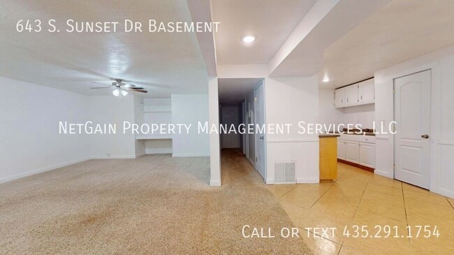 Building Photo - 643 S Sunset Dr