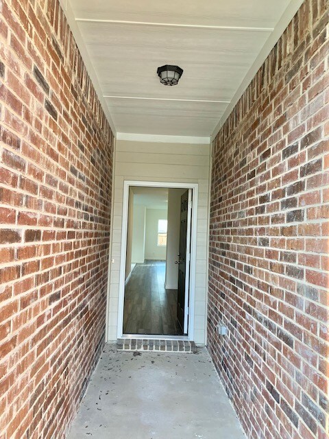 Building Photo - 1344 Fleckman Dr