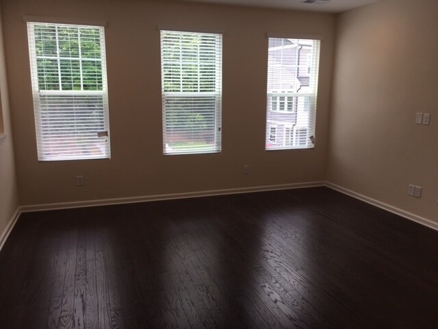 Foto del edificio - 1458 Salem Creek Dr