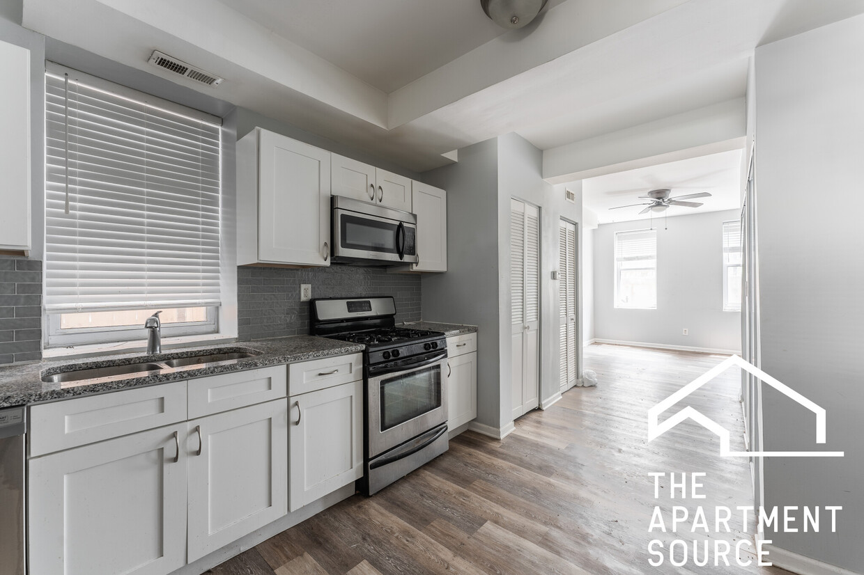 Primary Photo - 2652 W 21st Pl
