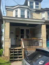 Building Photo - 1489 Park Blvd