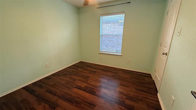 Foto del edificio - 519 Cross Cut Dr