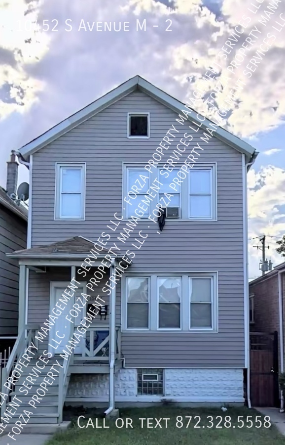 Building Photo - 10452 S Ave M