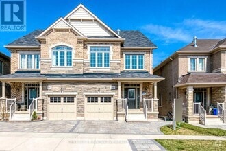 Building Photo - 3045 Max Khan Blvd