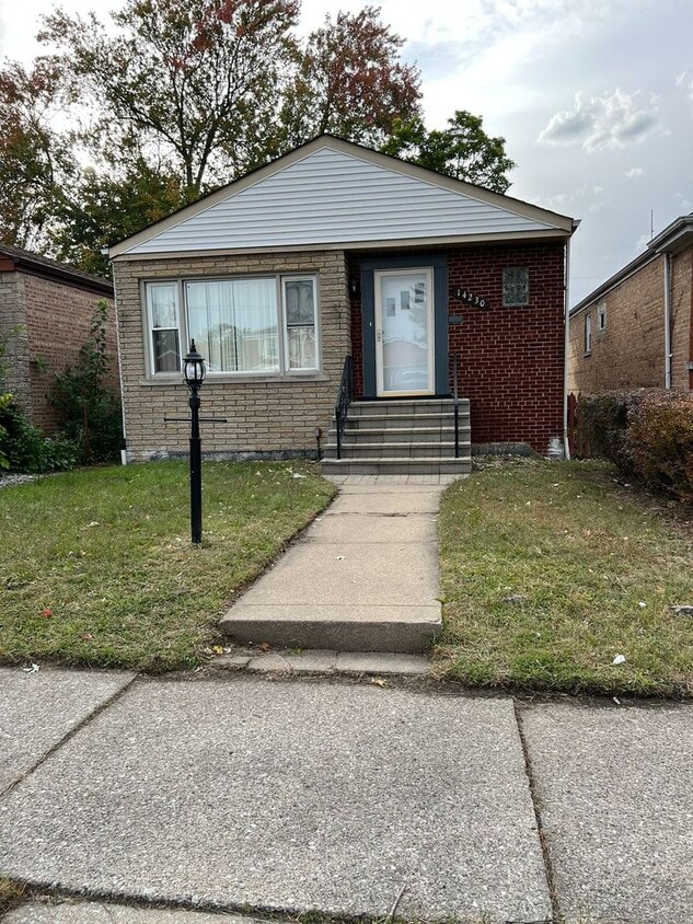 14230 S State St, Riverdale, IL 60827 House Rental in Riverdale, IL