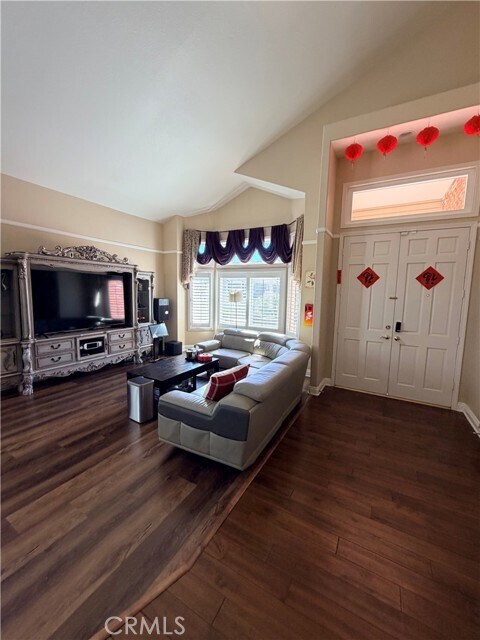 Foto del edificio - 21845 Heatherwood Ln