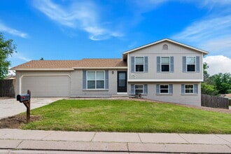 Building Photo - 465 Saddlemountain Rd