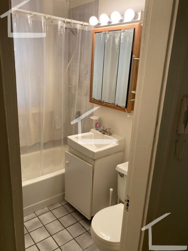Foto del edificio - REALLY SPACIOUS STUDIO IN BRIGHTON!!!