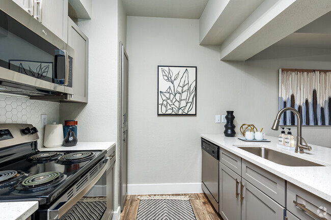 Interior Photo - Emerson at Ford Park