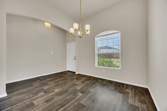 Building Photo - 5227 Victoria Lndg Trl