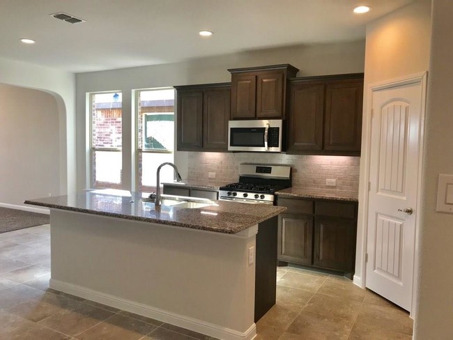 Building Photo - 9028 Stone Mill Ln