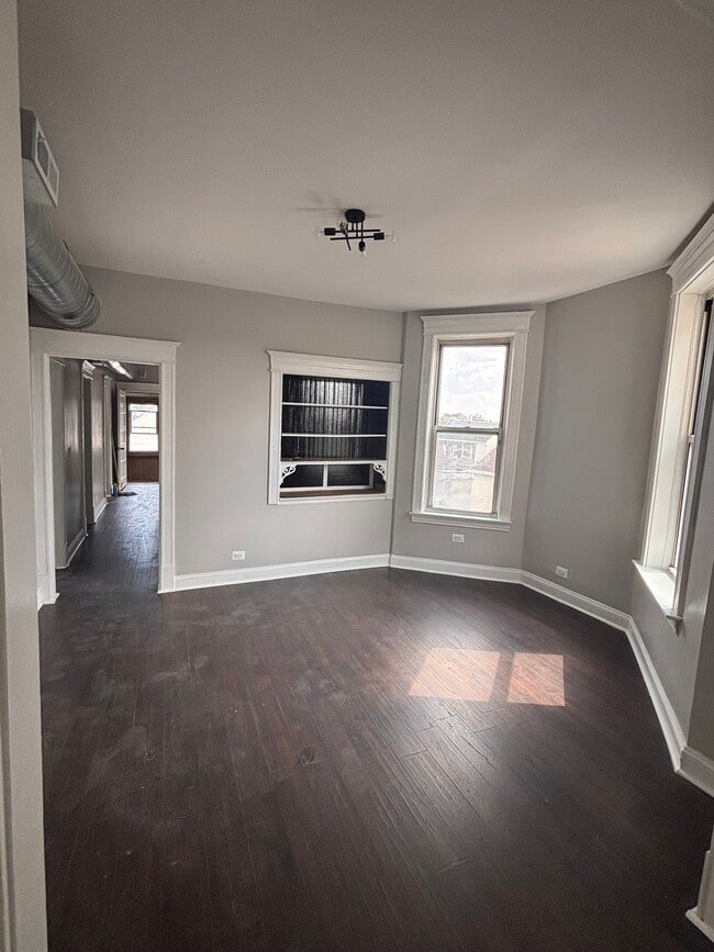 Building Photo - 2427 S Spaulding Ave